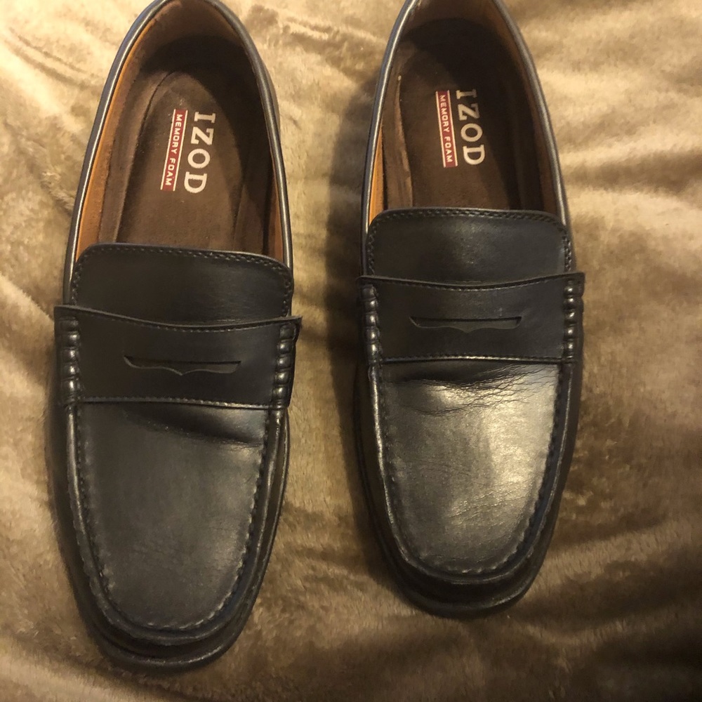 Izod Men’s size 10 Penny Loafer-black
